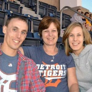 Meet your Posher, Laurie